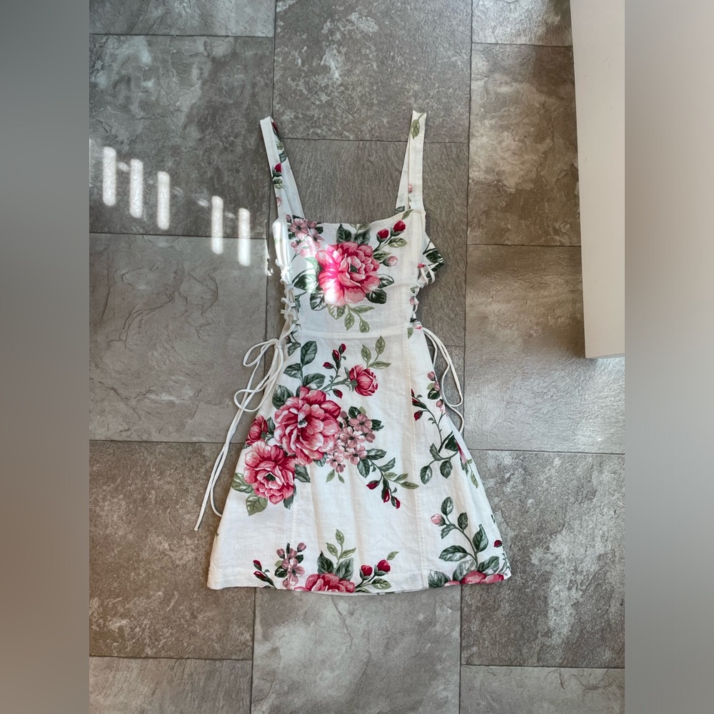 Rose linen fitted dress